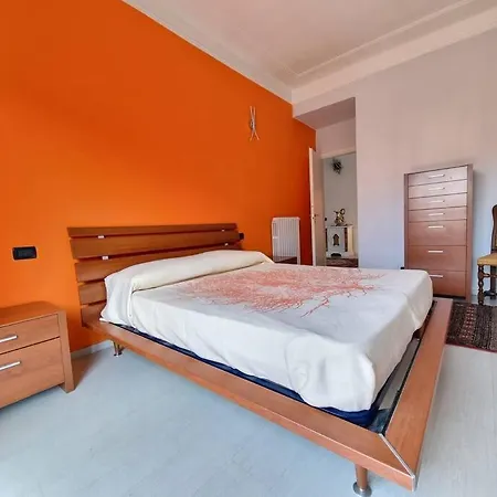Tre Passi Dal Mare Apartman Imperia